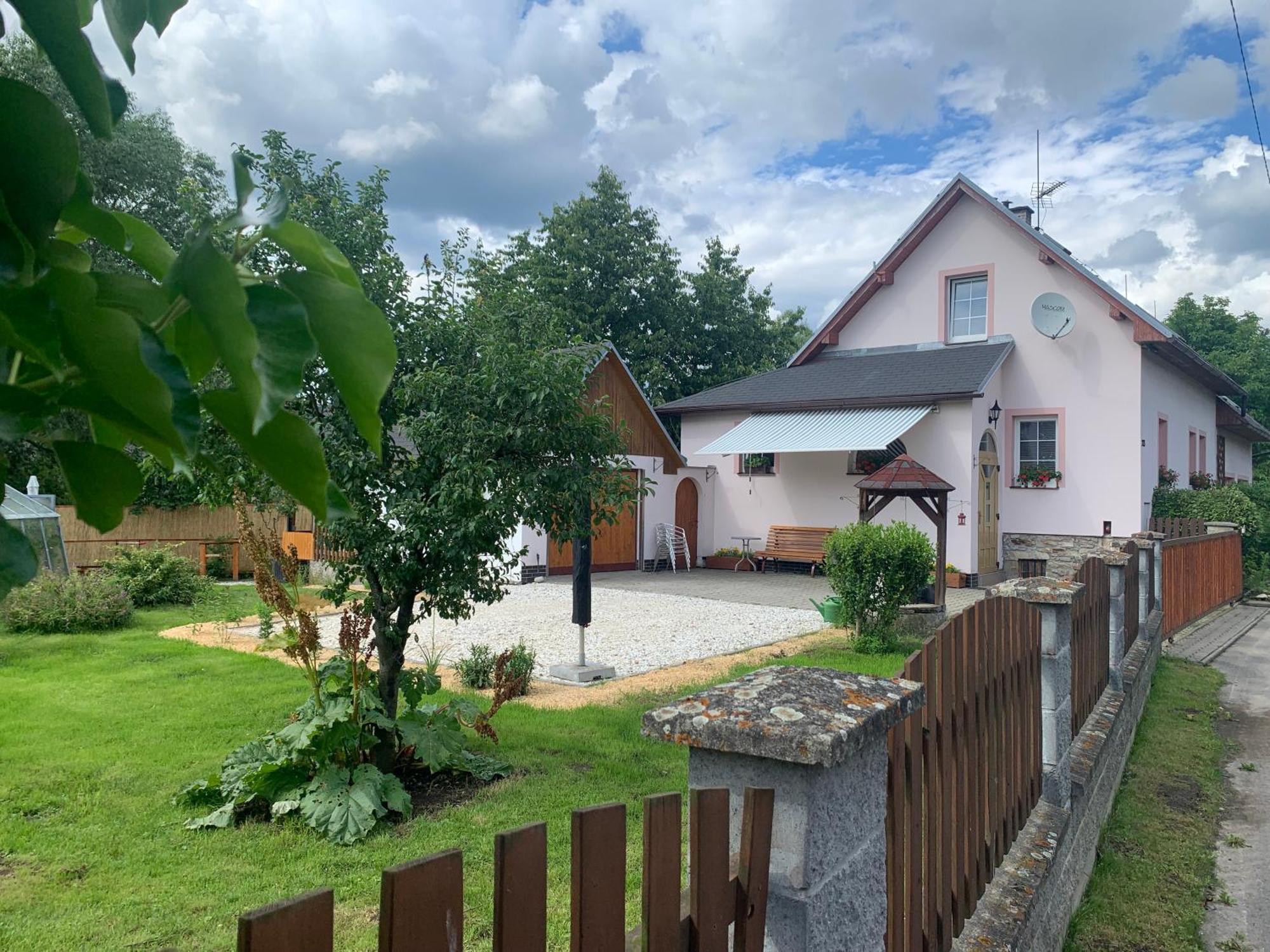 Chalupa U Desne Petrov nad Desnou Exterior foto